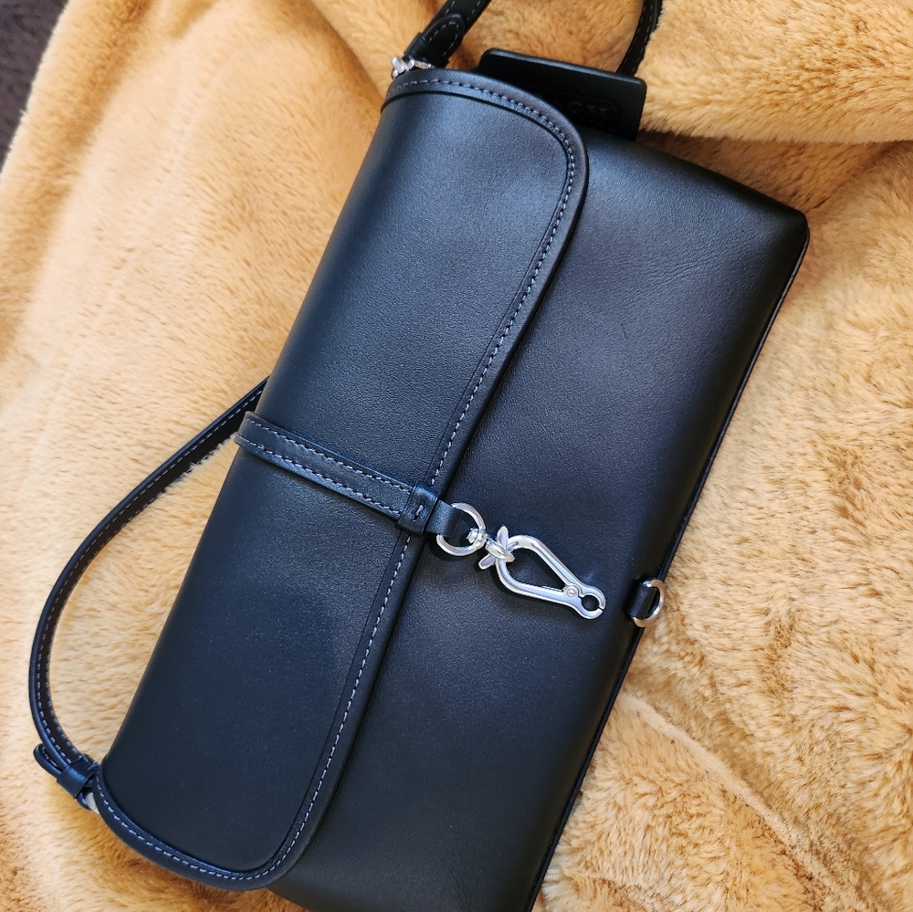Coach Glovedtanned Leather